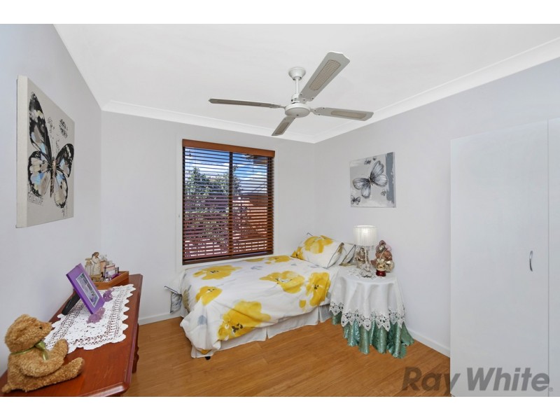 18 Delavia Drive, Lake Munmorah NSW 2259