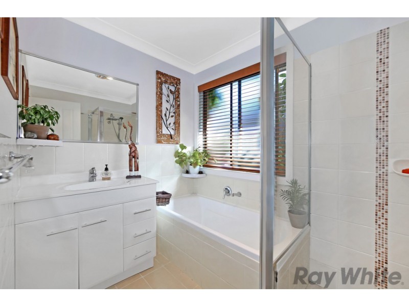 18 Delavia Drive, Lake Munmorah NSW 2259