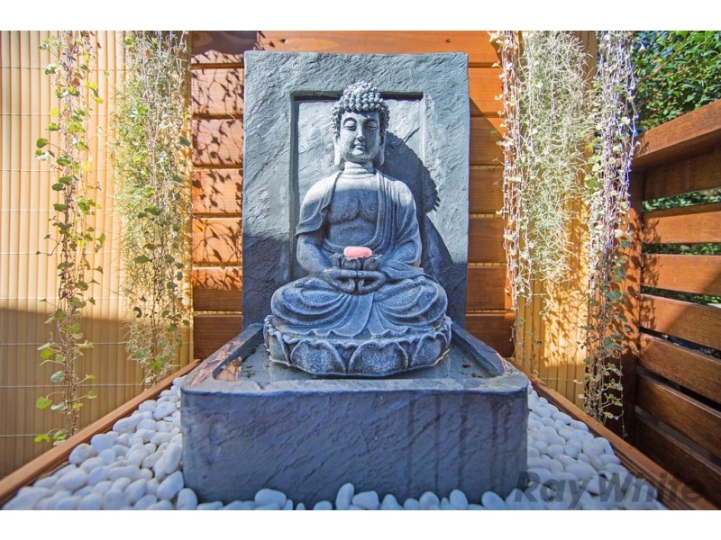 18 Delavia Drive, Lake Munmorah NSW 2259