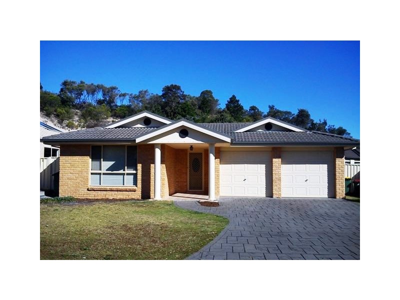 21 Mercator Close, Lake Munmorah NSW 2259