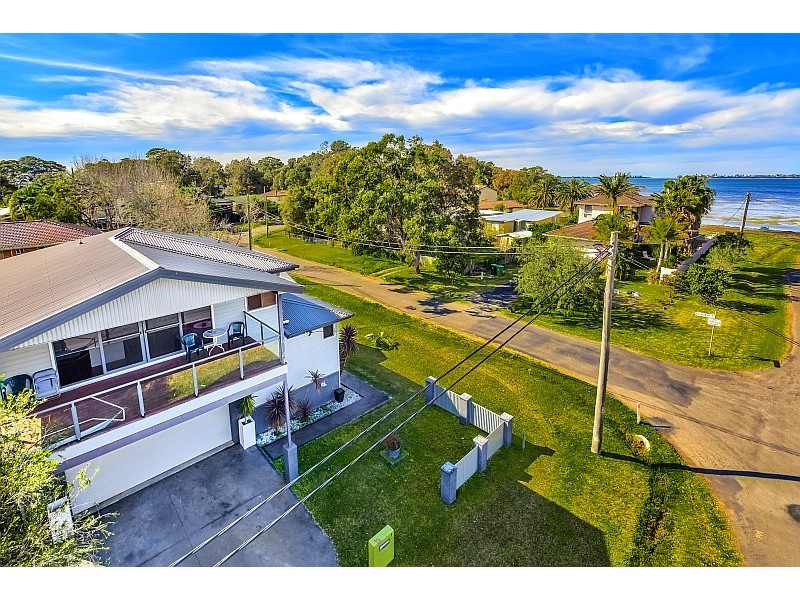 1 Hastings St, Rocky Point NSW 2259