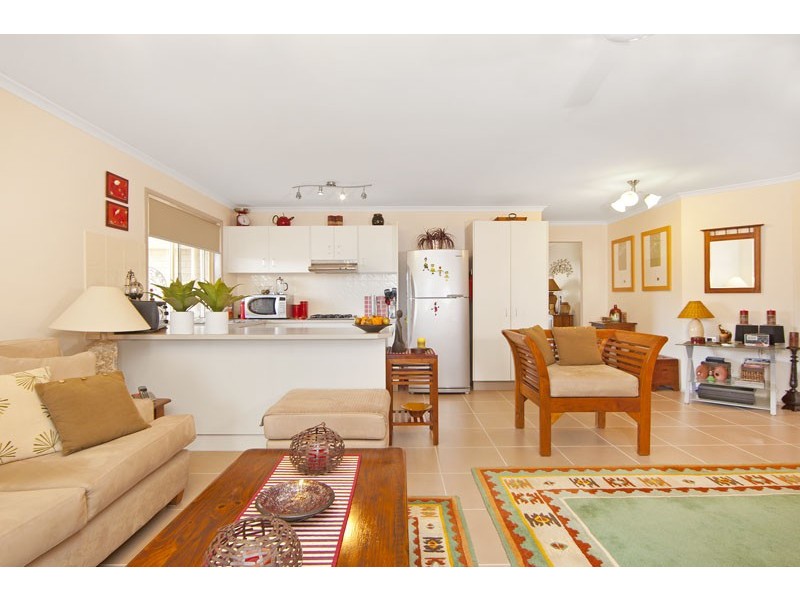 19 Winchester Drive, Lake Munmorah NSW 2259