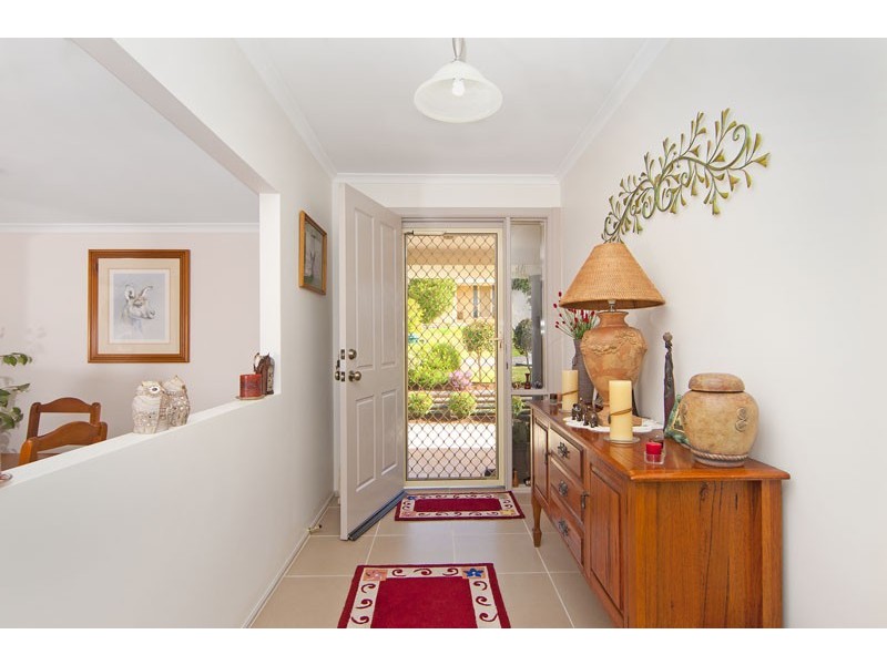 19 Winchester Drive, Lake Munmorah NSW 2259