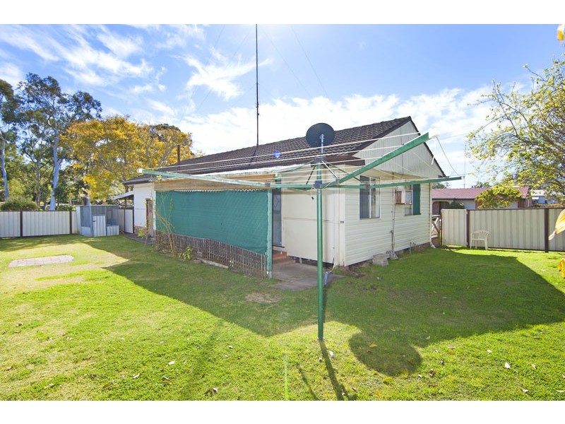 53 Dunvegan Street, Mannering Park NSW 2259