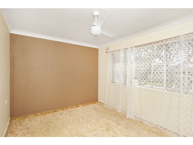 53 Dunvegan Street, Mannering Park NSW 2259