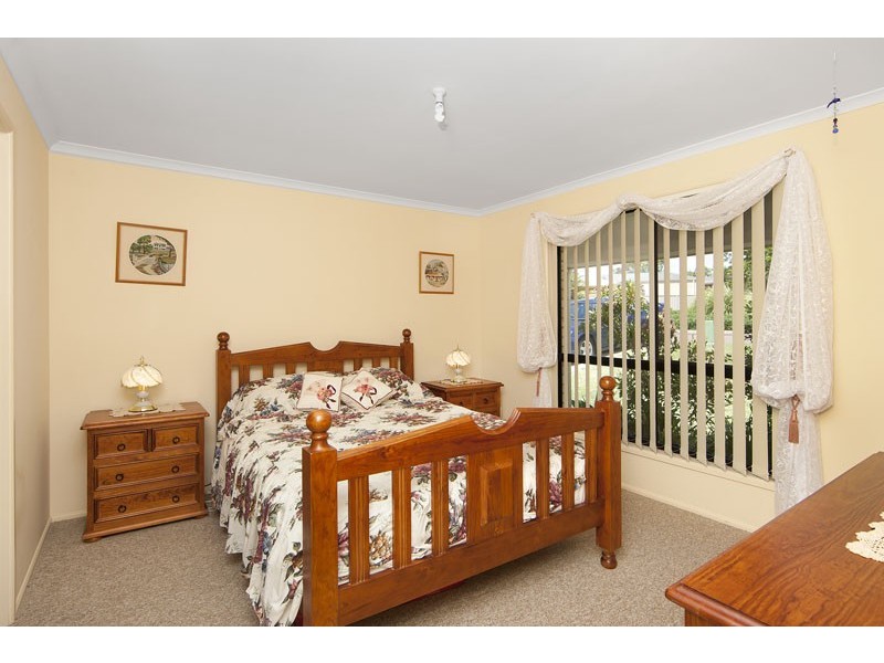 6 Blacksburg Court, Lake Munmorah NSW 2259