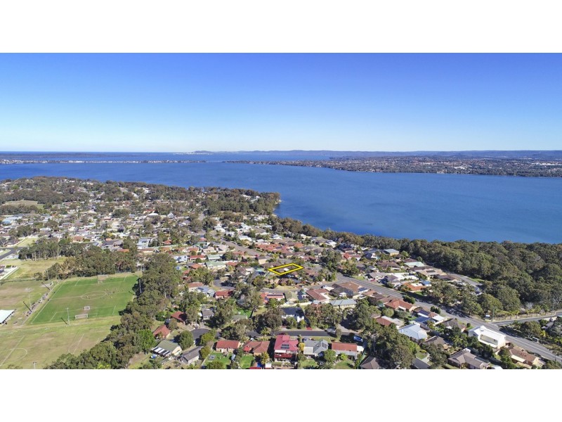 257 Buff Point Avenue, Buff Point NSW 2262