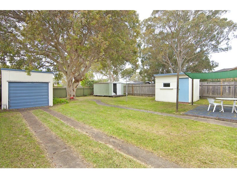 9 Dalnott Road, Gorokan NSW 2263