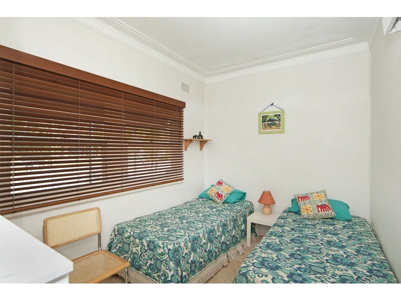 9 Dalnott Road, Gorokan NSW 2263