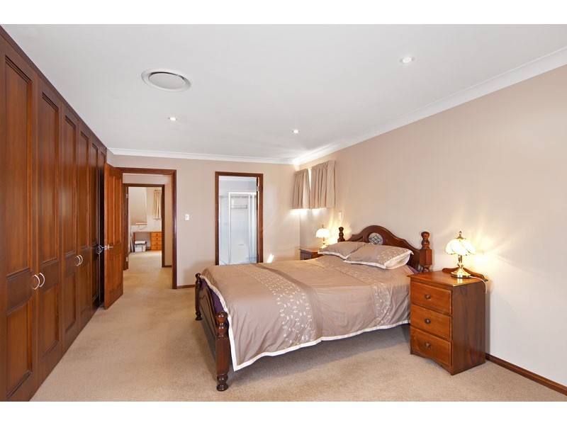 245 Tuggerawong Road, Tuggerawong NSW 2259