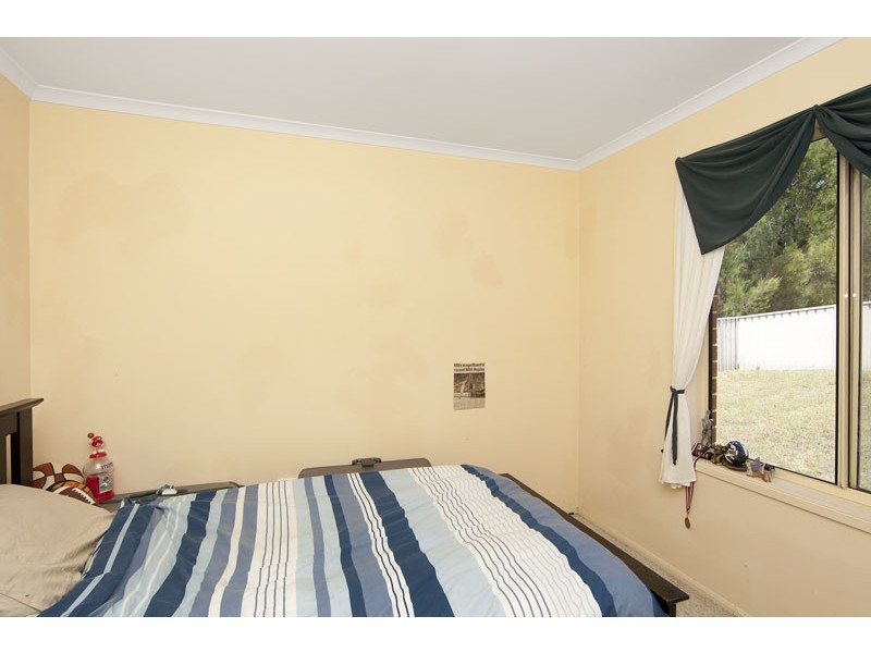 19 Woodbridge Crescent, Lake Munmorah NSW 2259