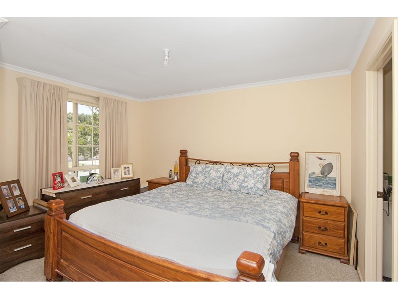 19 Woodbridge Crescent, Lake Munmorah NSW 2259