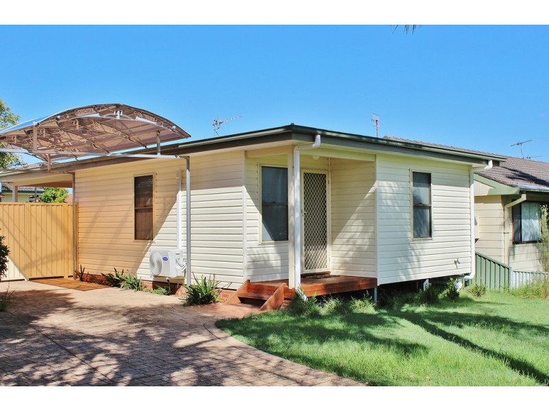28 Manuka Parade, Gorokan NSW 2263