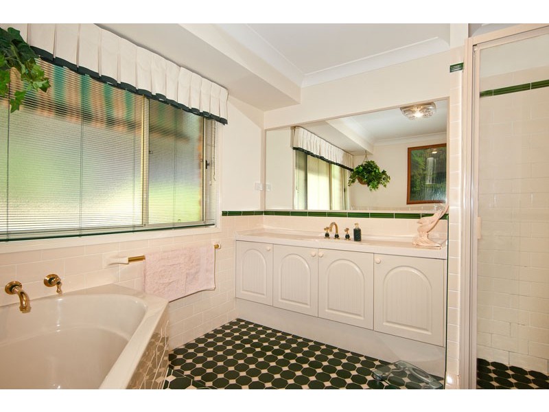 6 Burnie Place, Mardi NSW 2259