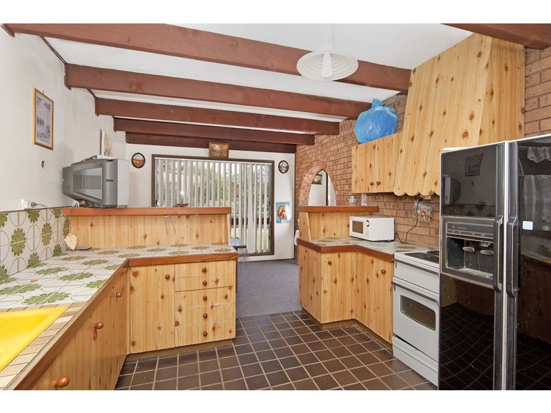 3 Kanimbla Avenue, Charmhaven NSW 2263