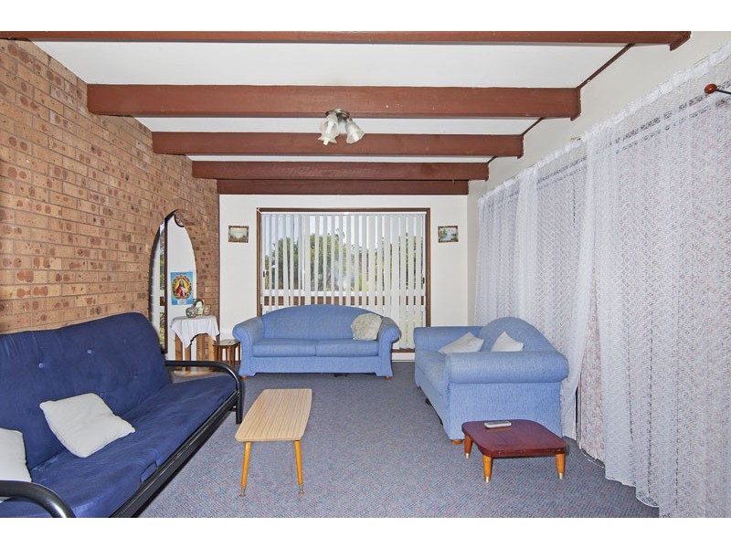 3 Kanimbla Avenue, Charmhaven NSW 2263