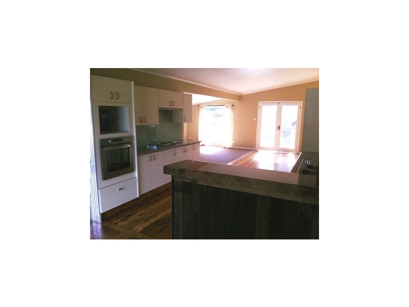 10 Parkside Drive, Charmhaven NSW 2263