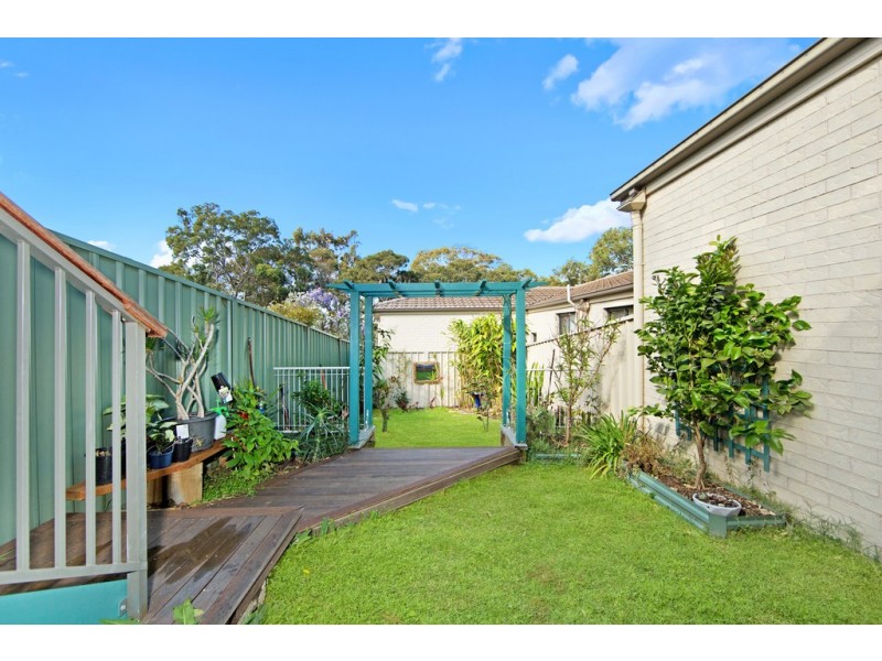 17 Grandview Parade, Gorokan NSW 2263