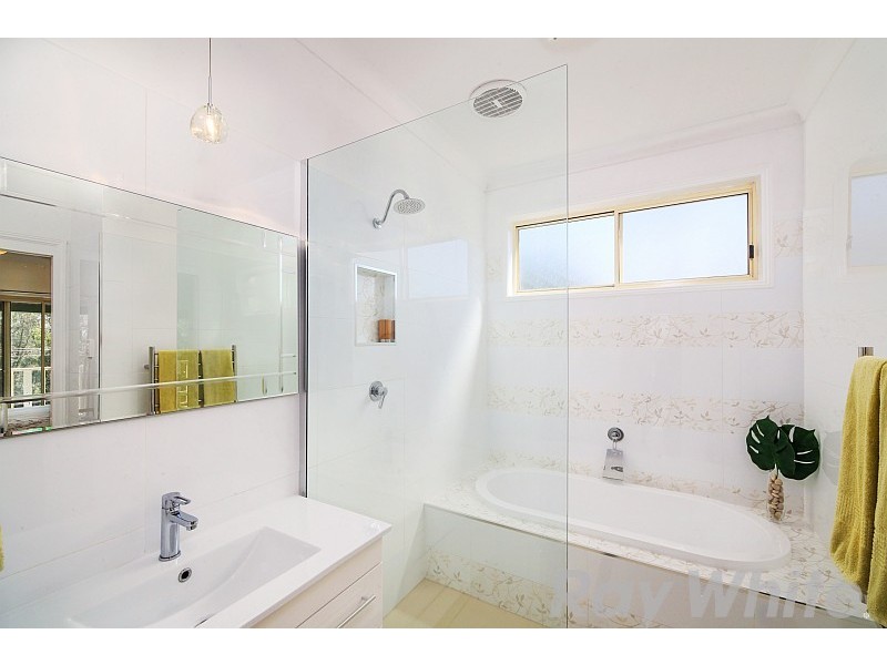 2 Scenic Drive, Budgewoi NSW 2262