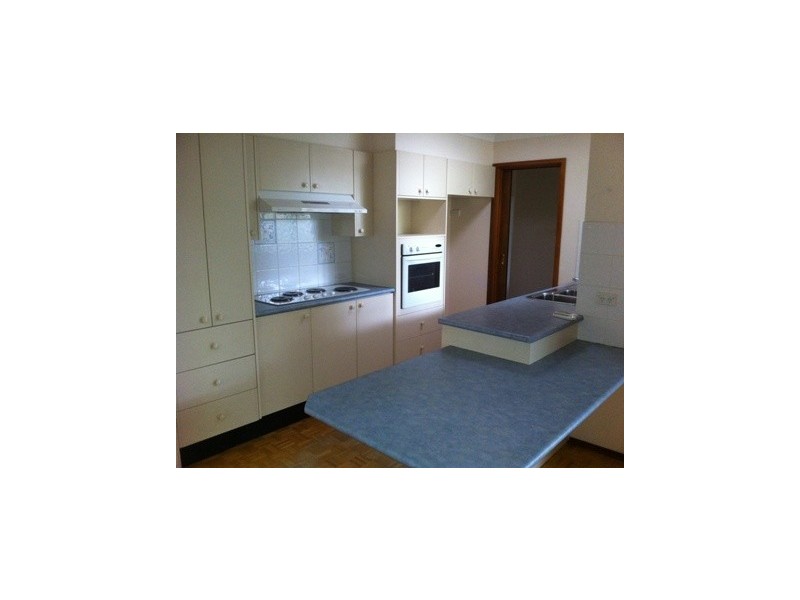 9 Kala Avenue, Budgewoi NSW 2262