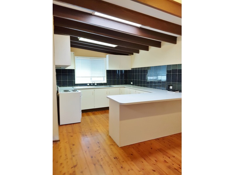 29 Viewpoint Drive, Toukley NSW 2263