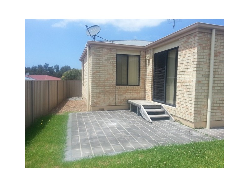 1 Pulaski Court, Lake Munmorah NSW 2259