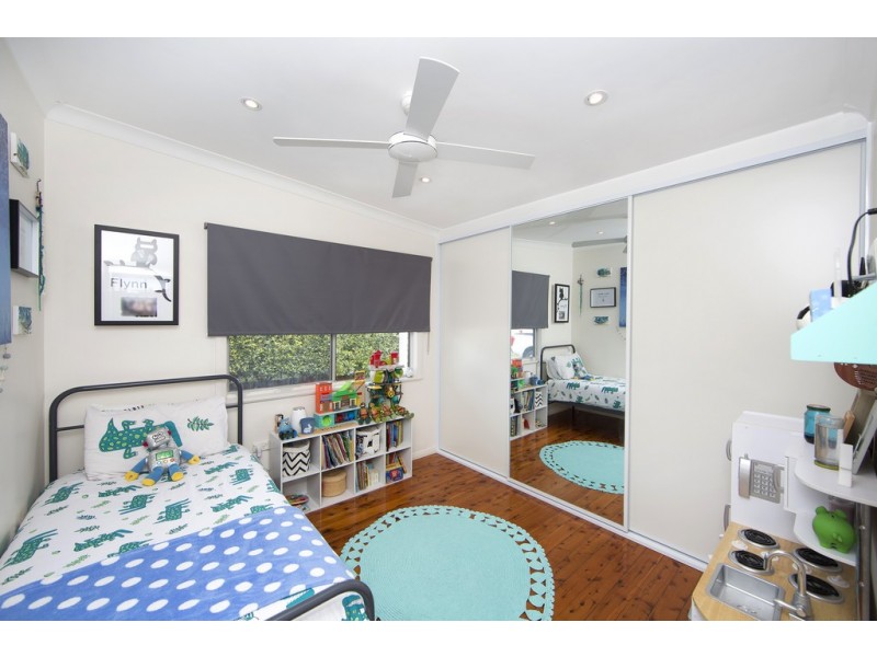 2 Hammond Road, Toukley NSW 2263