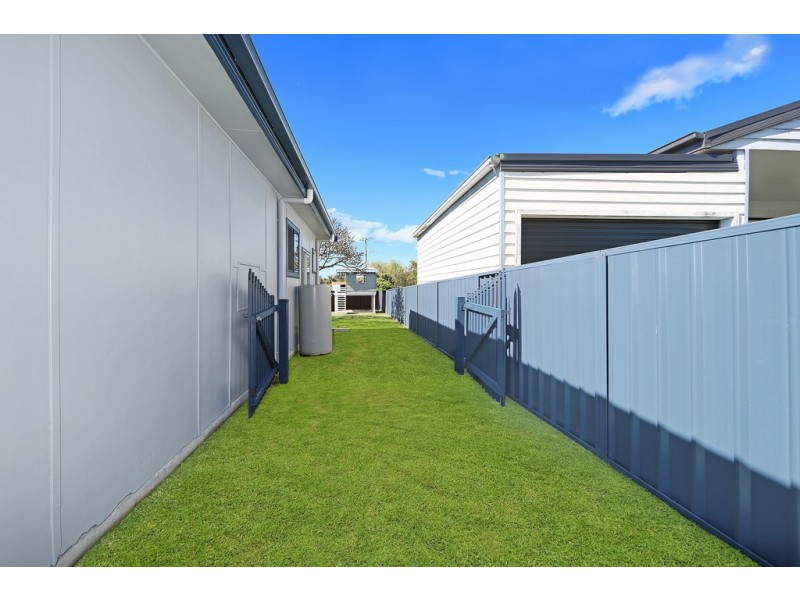 2 Hammond Road, Toukley NSW 2263