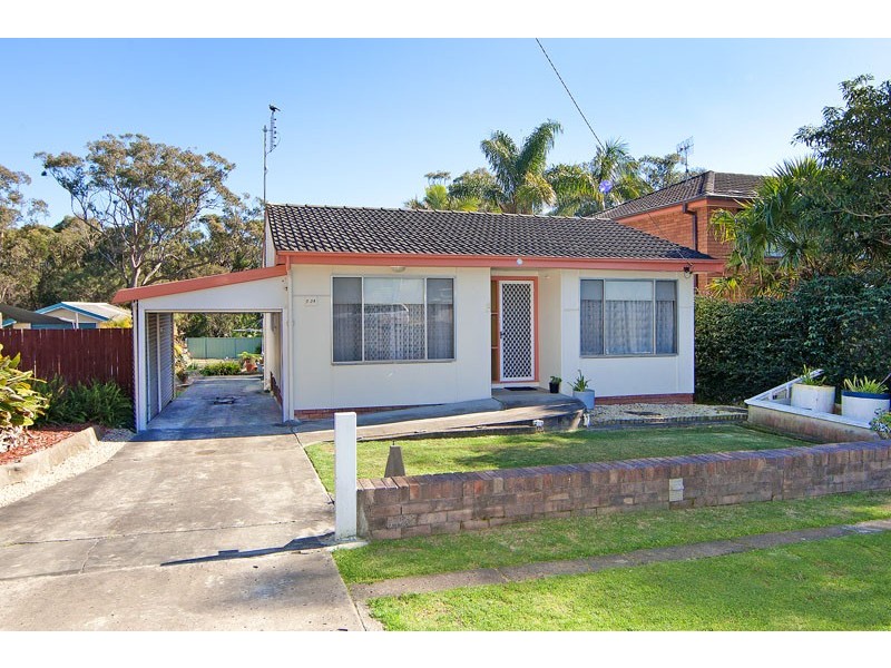 134 Dudley Street, Lake Haven NSW 2263