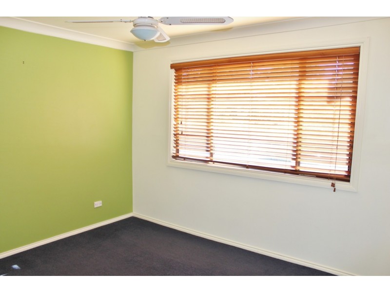 135 Manoa Road, Budgewoi NSW 2262