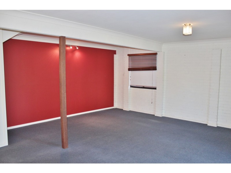 135 Manoa Road, Budgewoi NSW 2262