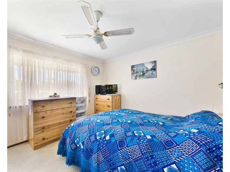32 Delia Avenue, Budgewoi NSW 2262