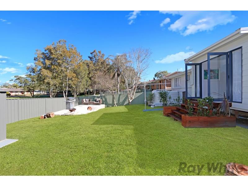 37 Sixth Avenue, Toukley NSW 2263