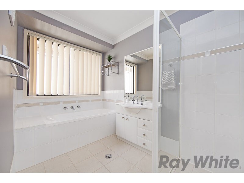 7 Bangalay Close, Blue Haven NSW 2262
