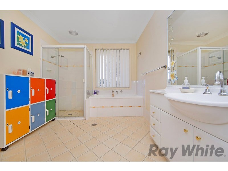 9 Bangalay Close, Blue Haven NSW 2262