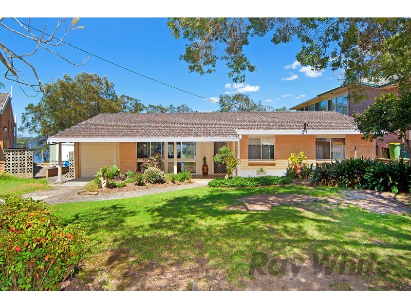 4 Marine Parade, Rocky Point NSW 2259