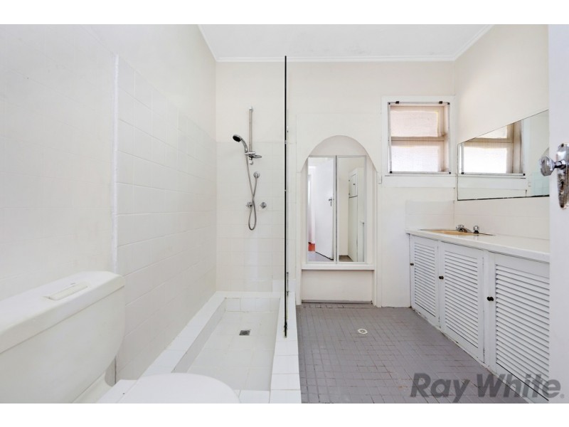 60 Malvina Parade, Lake Haven NSW 2263