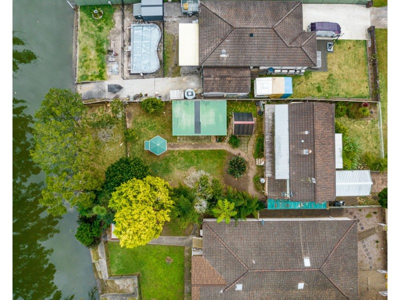 121 Birdwood Drive, Blue Haven NSW 2262