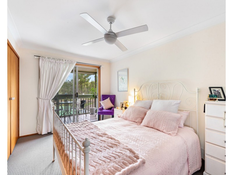 121 Birdwood Drive, Blue Haven NSW 2262