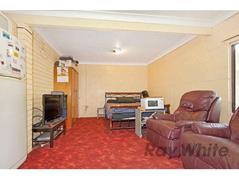 15 Naroo Avenue, Summerland Point NSW 2259