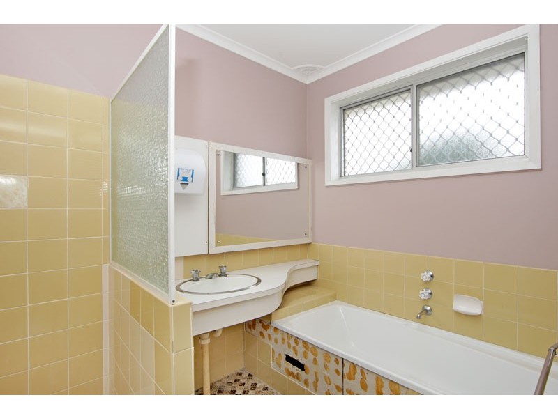 147 Main Road, Toukley NSW 2263