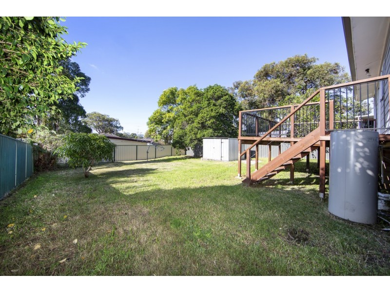 51 Woolana Avenue, Budgewoi NSW 2262
