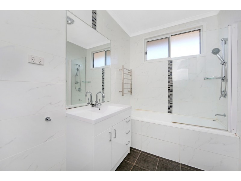 51 Woolana Avenue, Budgewoi NSW 2262