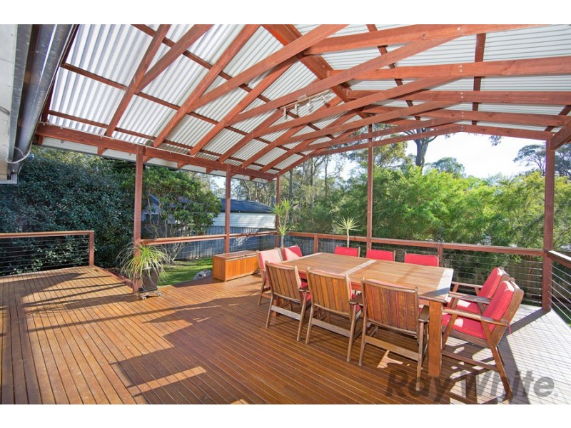 1 Una Avenue, Charmhaven NSW 2263