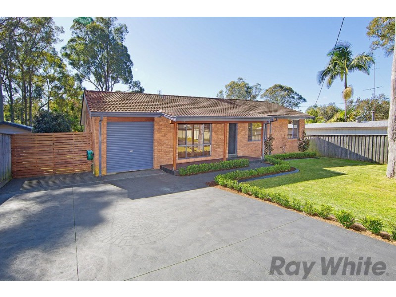 1 Una Avenue, Charmhaven NSW 2263
