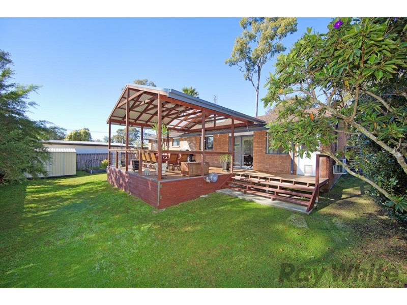 1 Una Avenue, Charmhaven NSW 2263