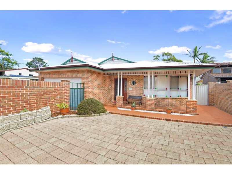 170 Elizabeth Bay Drive, Lake Munmorah NSW 2259
