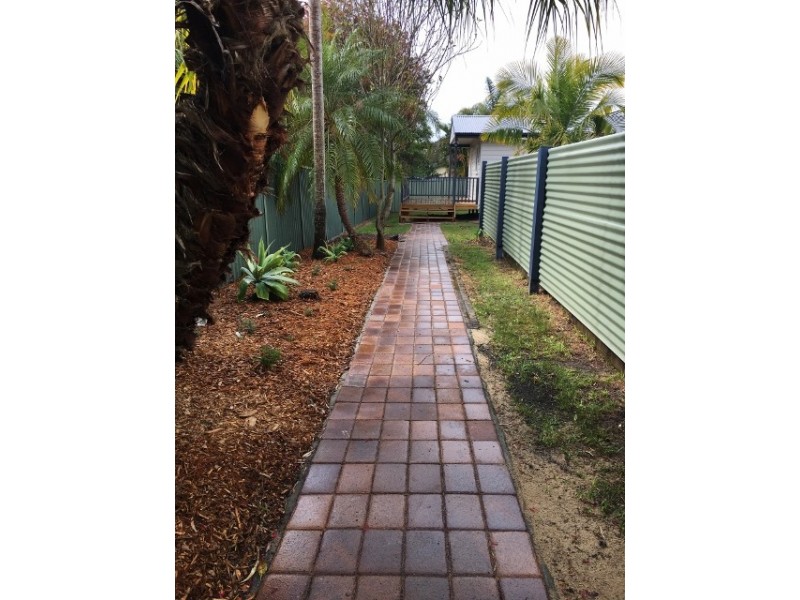 27a Inderan Ave, Lake Haven NSW 2263