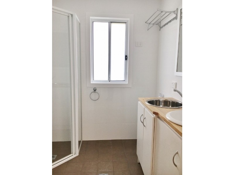 27a Inderan Ave, Lake Haven NSW 2263