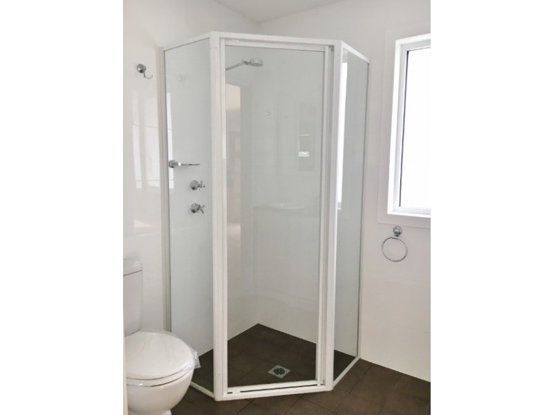 27a Inderan Ave, Lake Haven NSW 2263